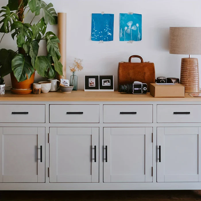 Black Hardware Bring Timeless Elegance Home