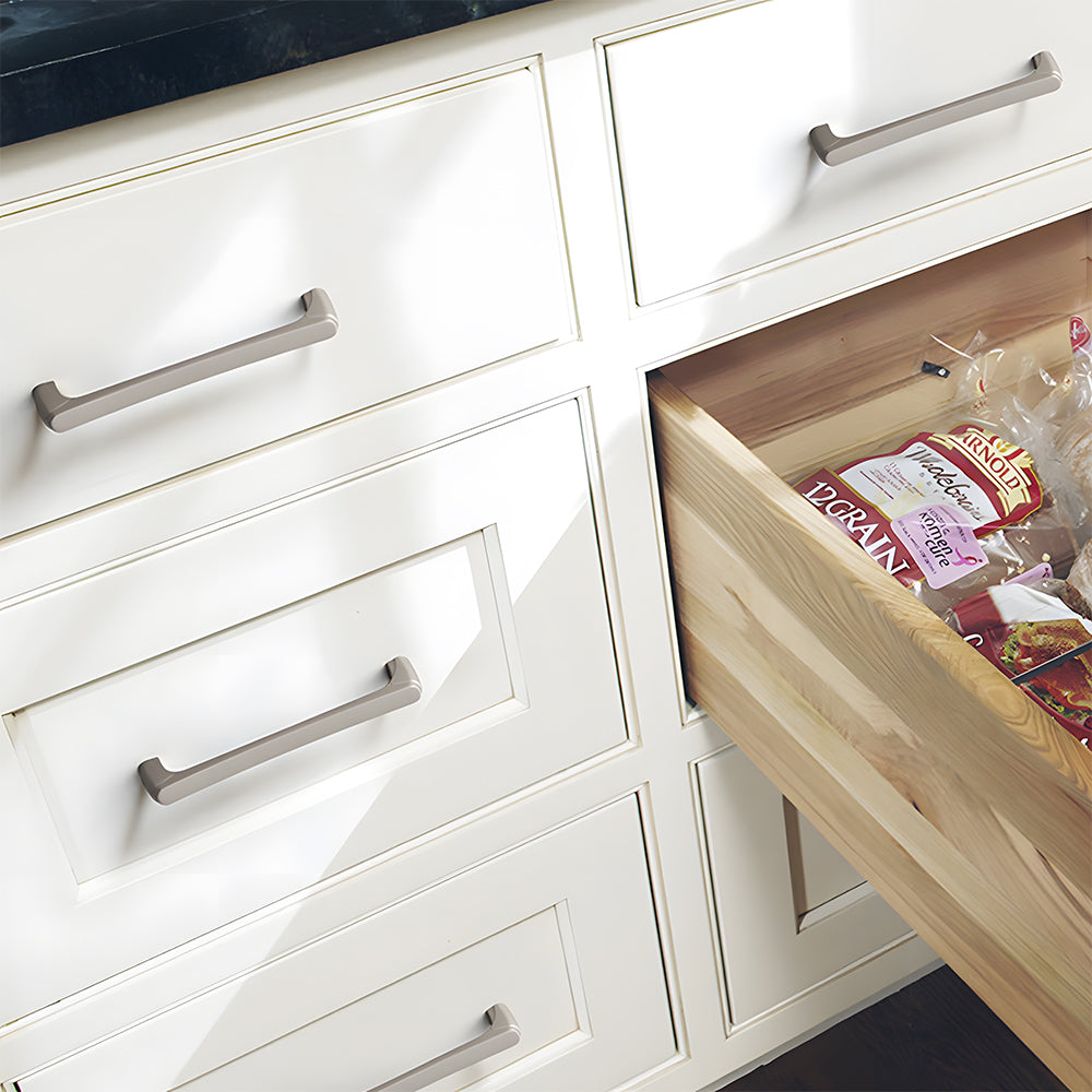 Simple Zinc Alloy Cabinet Wardrobe Handle