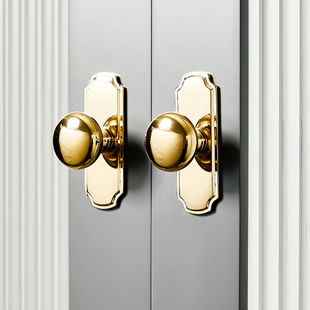 Beautify Holes Gold Kitchen Cabinets knobs with Backplate