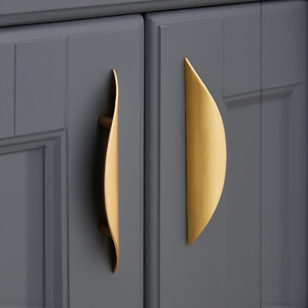 Gold Black Curved Wardrobe Handles