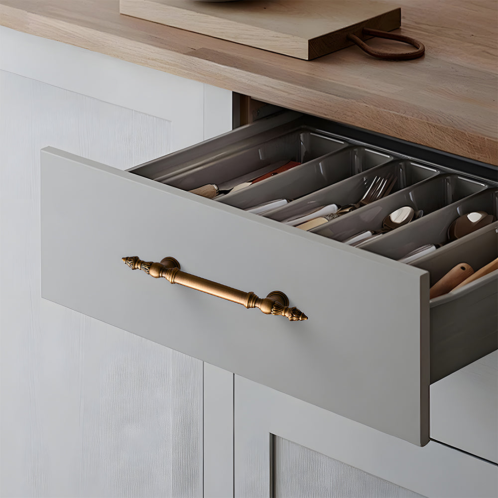 European Style Classical Brass Cabinet Door Handles