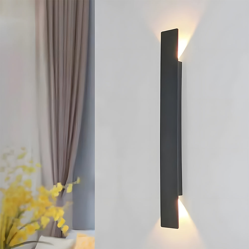 Modern IP65 Waterproof Outdoor LED Wall Light