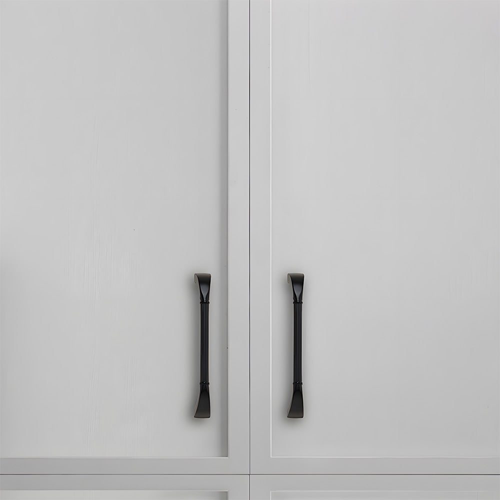 Elegant Solid Brass Ribbed D-Bar Kitchen Cabinet Handles