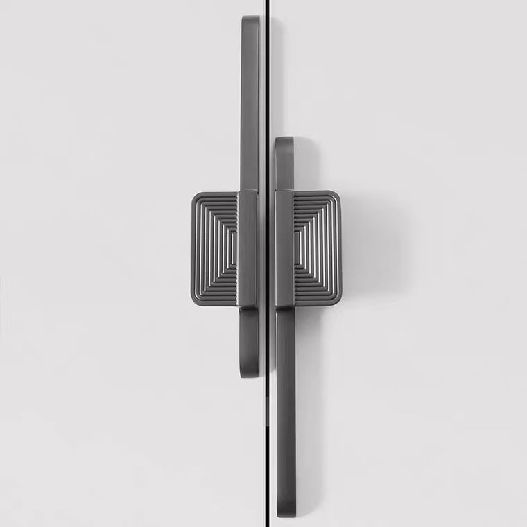 A Pair of Luxury Zinc Alloy Cabinet Pulls