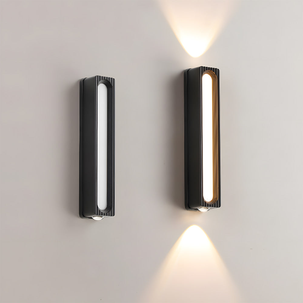 IP65 Modern Black LED Up Down Outdoor Wall Light