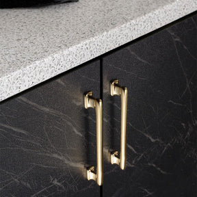 Minimalist Chic Zinc Alloy Kitchen Cabinet Handle