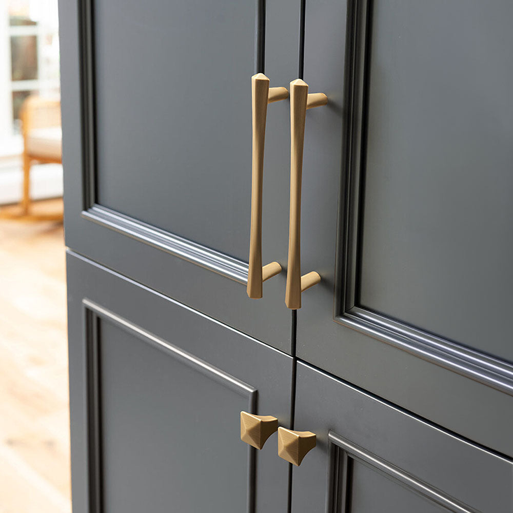 Mordern Classic Gold Cabinet Pulls and Dresser Knobs