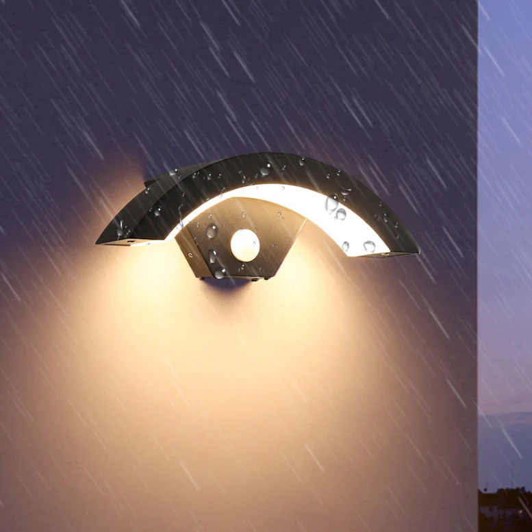 IP65 Contemporary PIR Waterproof LED Garden Wall Lamp