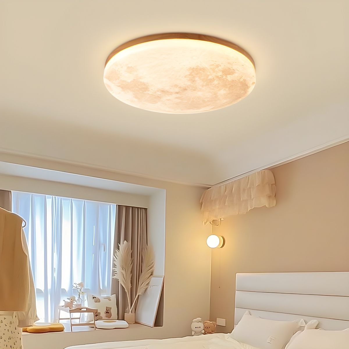 Art Deco Moon Round LED Ceiling Light For Living Room