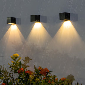 Waterproof Dusk to Dawn Automatic Night Solar Garden Lights