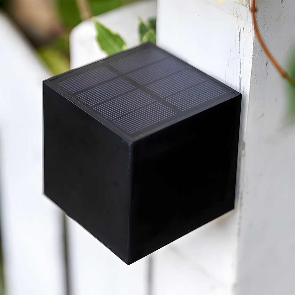 Waterproof Dusk to Dawn Automatic Night Solar Garden Lights