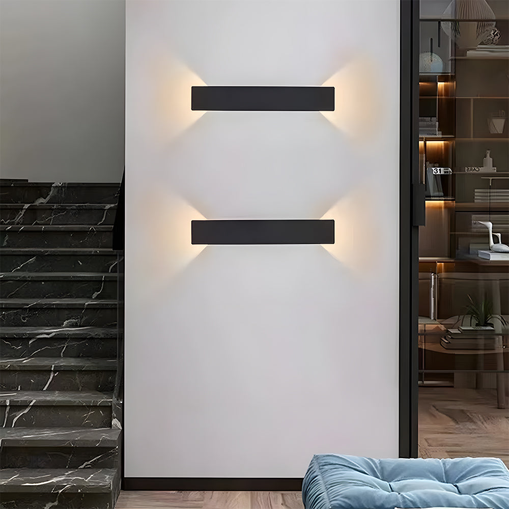 Modern IP65 Waterproof Outdoor LED Wall Light