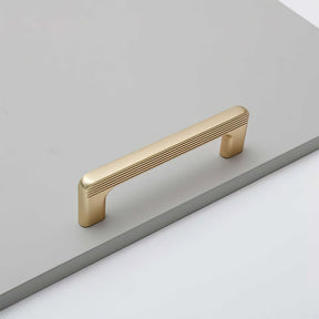 Stylish Zinc Alloy Cabinet Handles For Kitchen