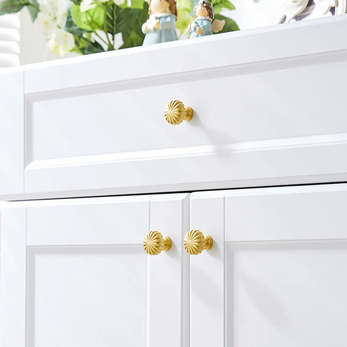 Gold Brass Furniture Hardware Single Hole Knobs