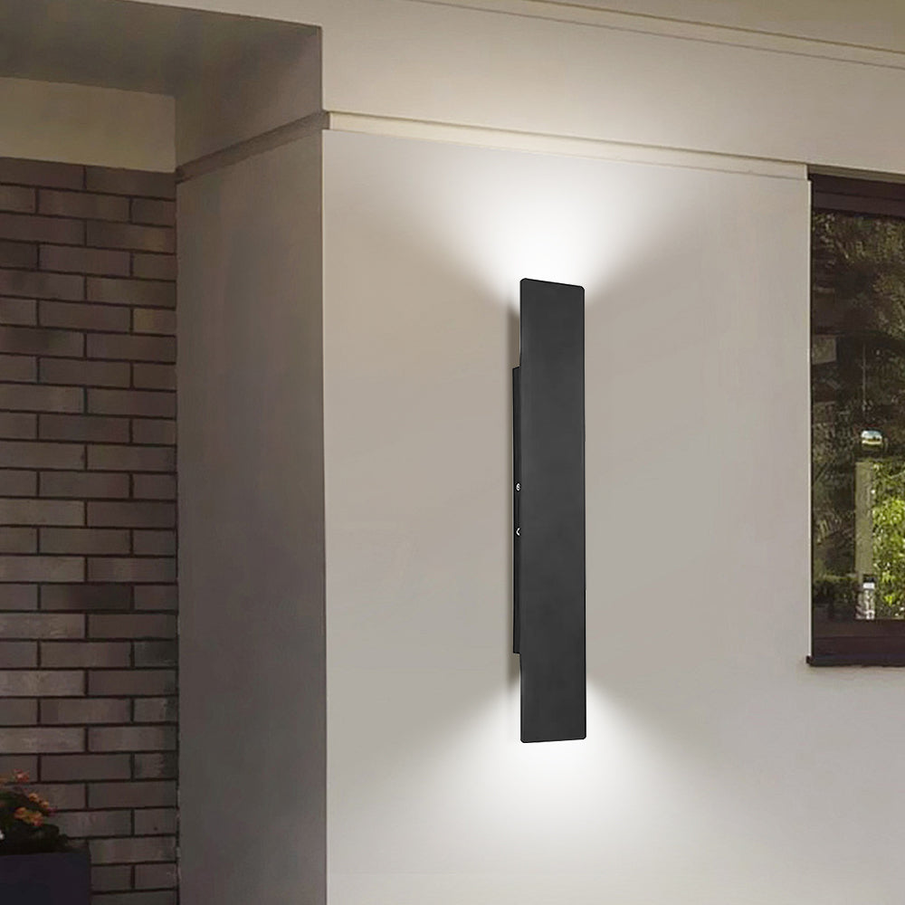 Modern IP65 Waterproof Outdoor LED Wall Light