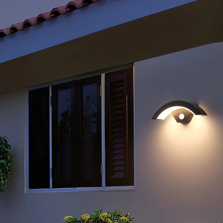 IP65 Contemporary PIR Waterproof LED Garden Wall Lamp