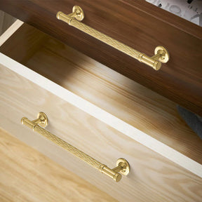Fashionable Gold Textured Kitchen Cabinet Handles