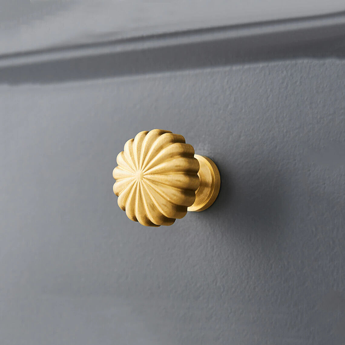 Gold Brass Furniture Hardware Single Hole Knobs