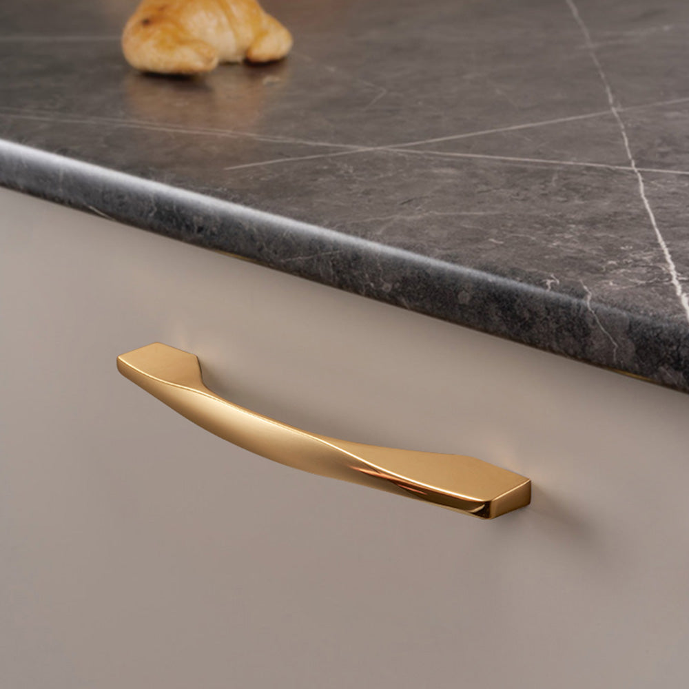 Stylish Luxurious Gold Zinc Alloy Kitchen Cabinet Handles And Knobs