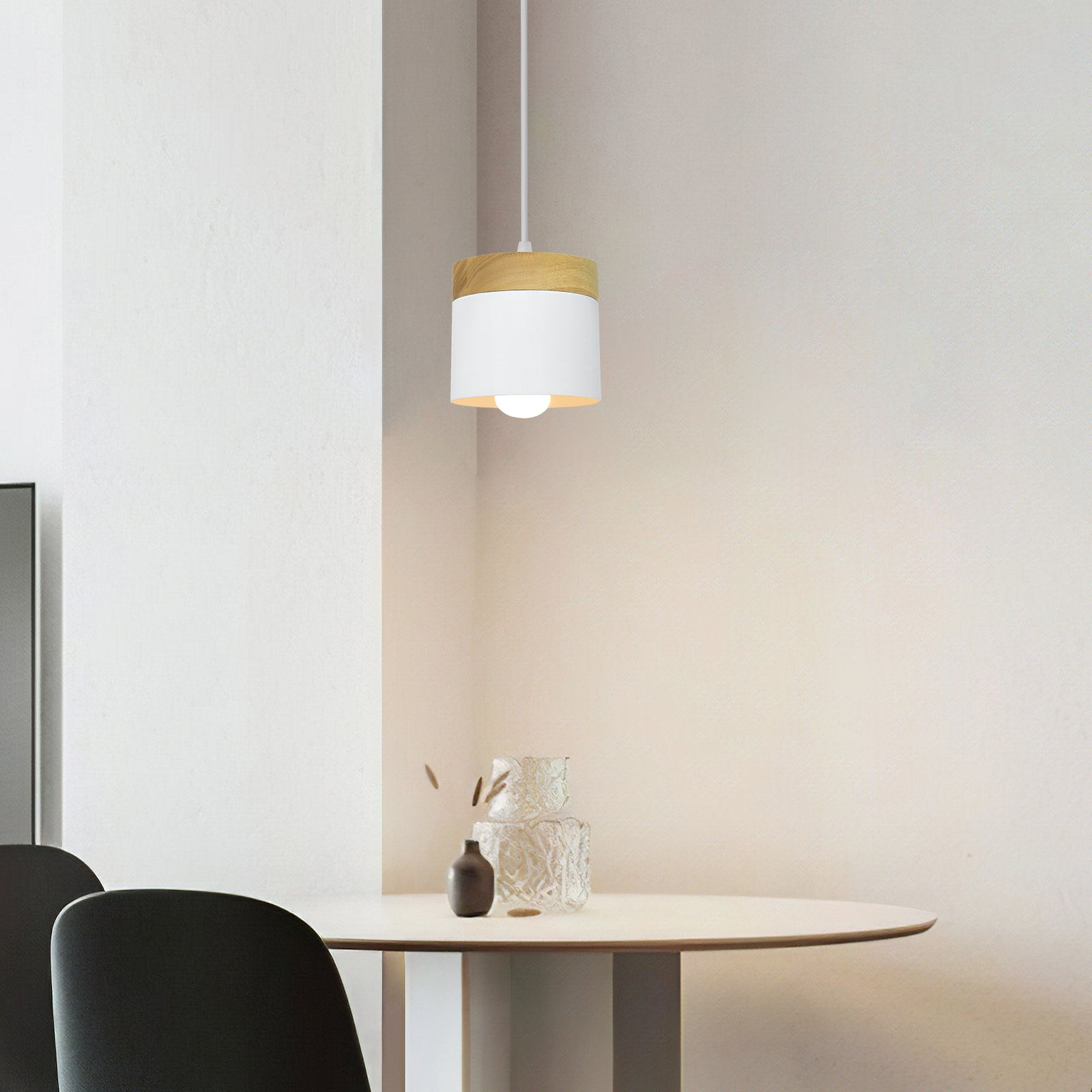 Nordic Wood Cylindrical Suspension Lamp