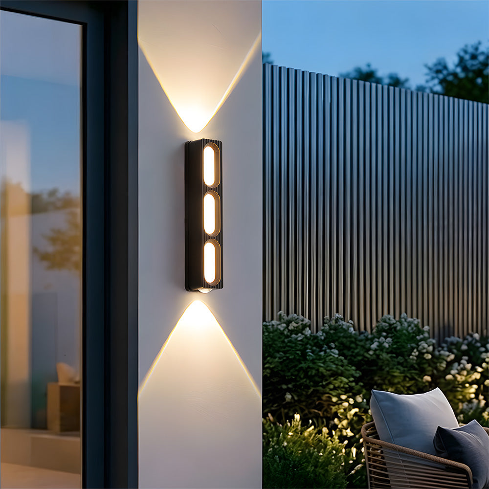 IP65 Modern Black LED Up Down Outdoor Wall Light