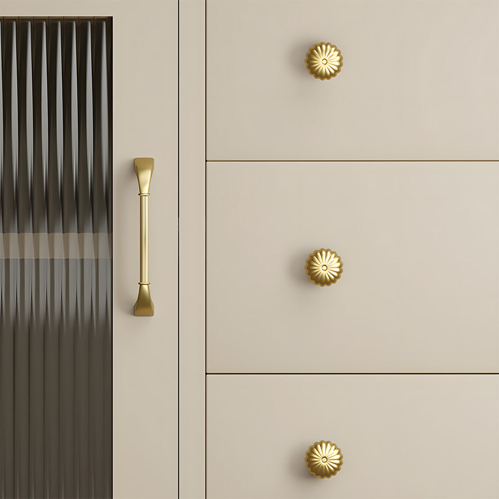 Elegant Solid Brass Ribbed D-Bar Kitchen Cabinet Handles