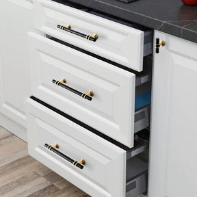 Luxurious Zinc Alloy Bar Drawer Handles