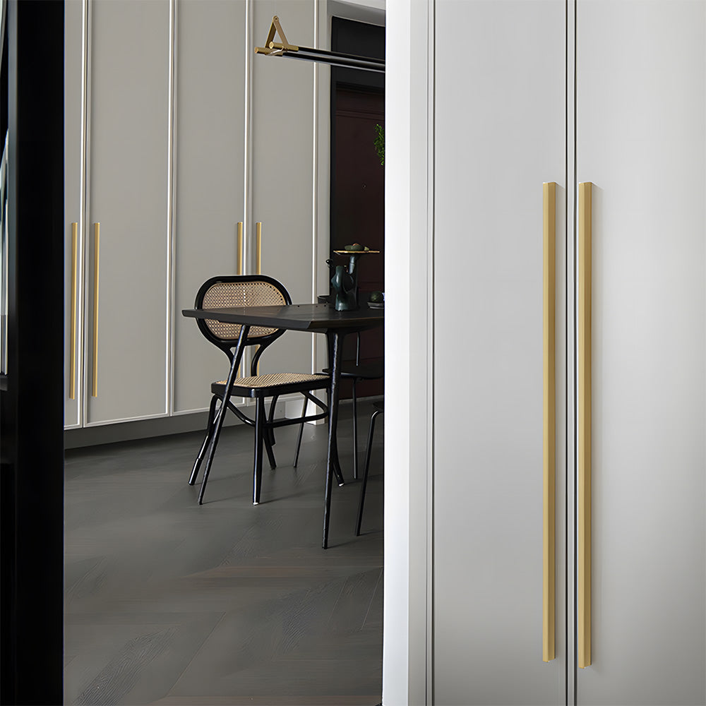 Simple I-Shaped Brass Kitchen Cabinet Pulls