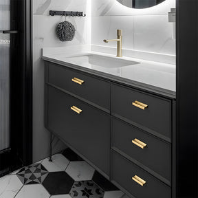 Simple I-Shaped Brass Kitchen Cabinet Pulls