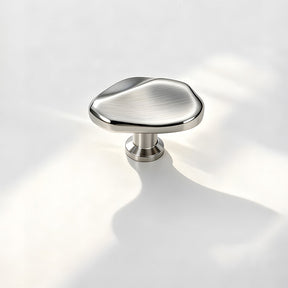 Modern Luxe Irregular Shape Cabinet Closet Knobs