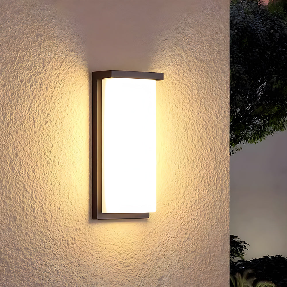 Modern Multi-faceted Light Source LED Outdoor Wall Light