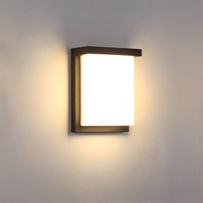Modern Multi-faceted Light Source LED Outdoor Wall Light