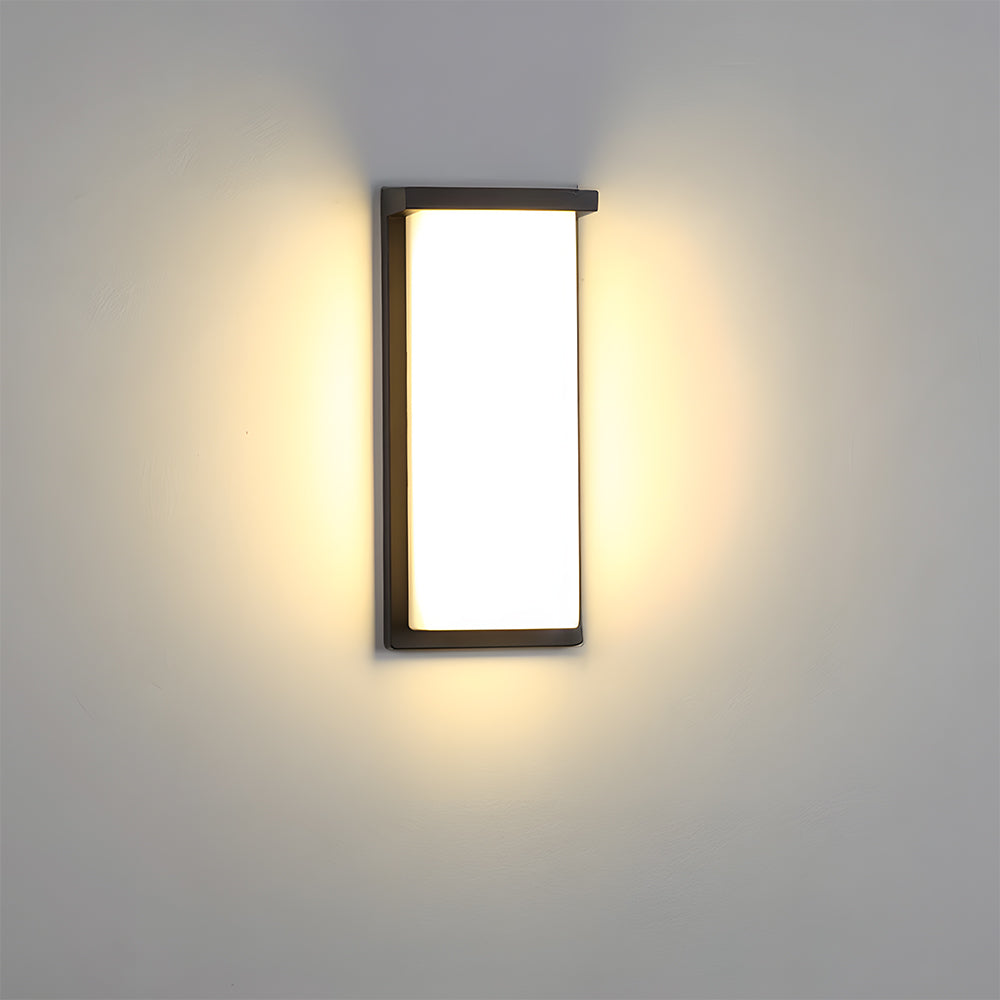 Modern Multi-faceted Light Source LED Outdoor Wall Light