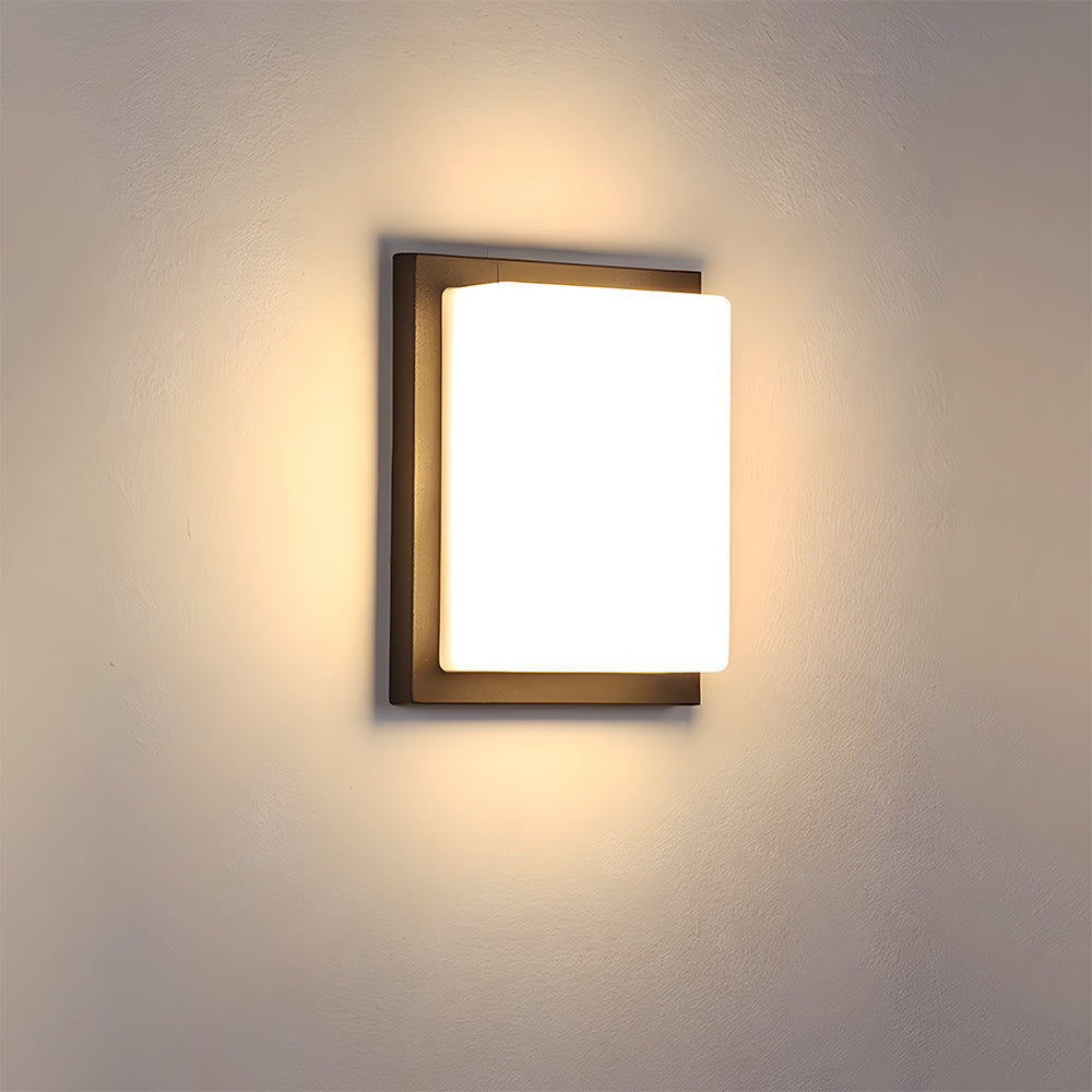 Modern Multi-faceted Light Source LED Outdoor Wall Light