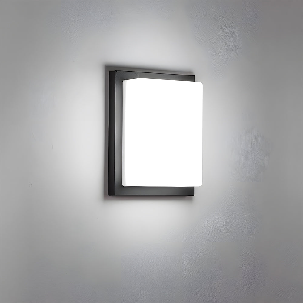 Modern Multi-faceted Light Source LED Outdoor Wall Light