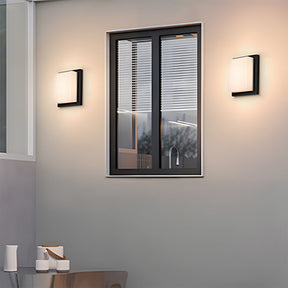 Modern Multi-faceted Light Source LED Outdoor Wall Light