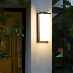Modern Multi-faceted Light Source LED Outdoor Wall Light