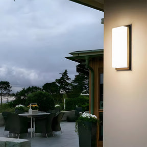 Modern Multi-faceted Light Source LED Outdoor Wall Light