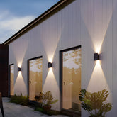 Small Outdoor Waterproof LED Wall Light with Top Bottom Beams