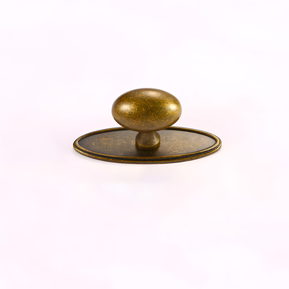 Antique Brass Cabinet Knobs & Cup Pulls