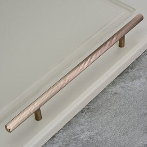 Minimalist Aluminum Alloy Cabinet Handle For Furniture