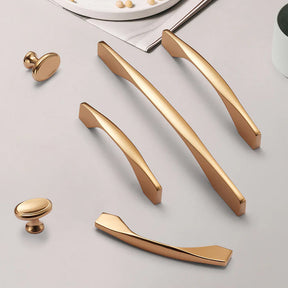 Stylish Luxurious Gold Zinc Alloy Kitchen Cabinet Handles And Knobs