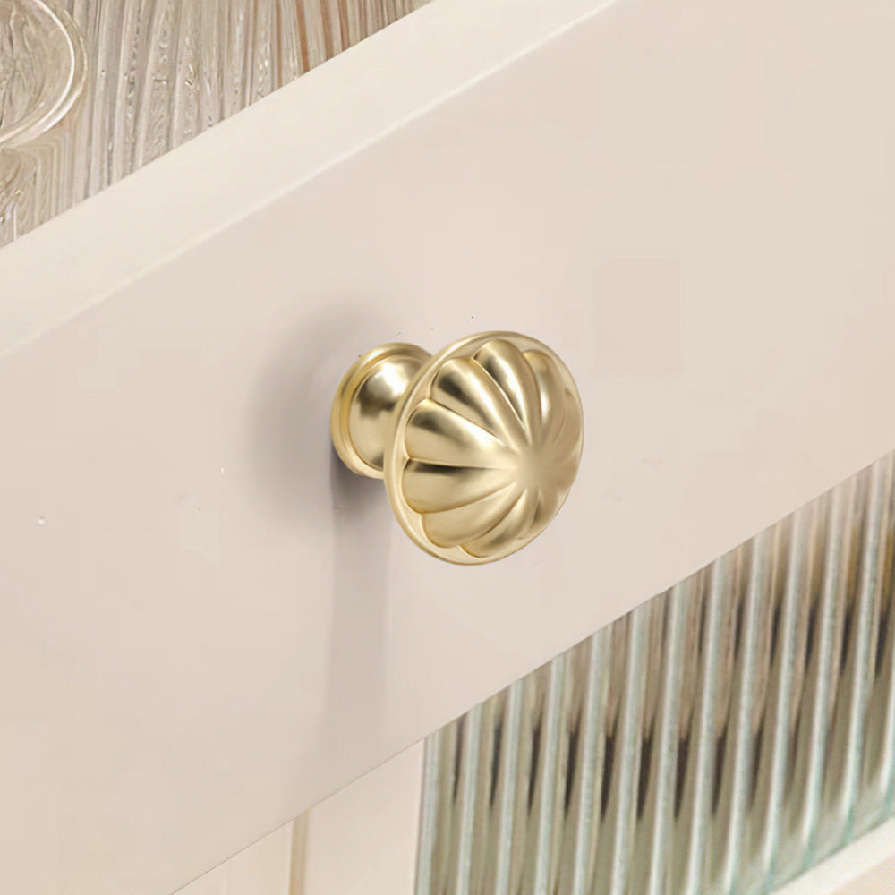 Modern Minimalist Gold Pulls for Cabinets Wardrobes