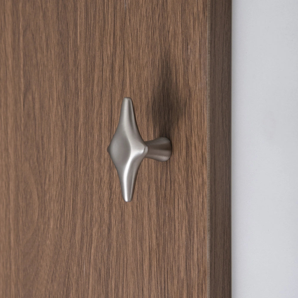 Decorative Starburst Solid Cupboard Handles & Knobs
