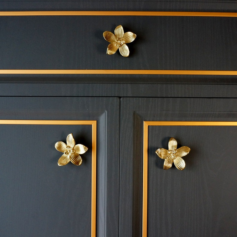 Gold Flower Brass Cabinet Knobs And Drawer Pulls