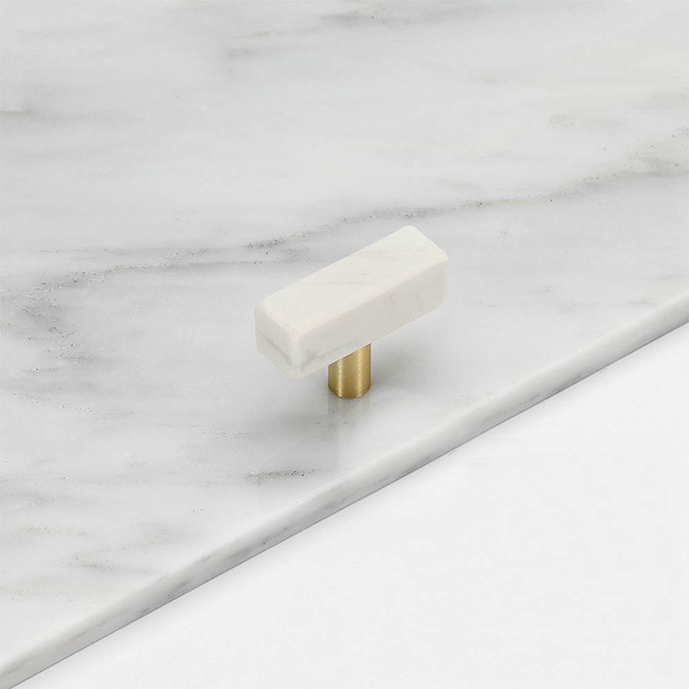 White Marble Cabinets Pulls