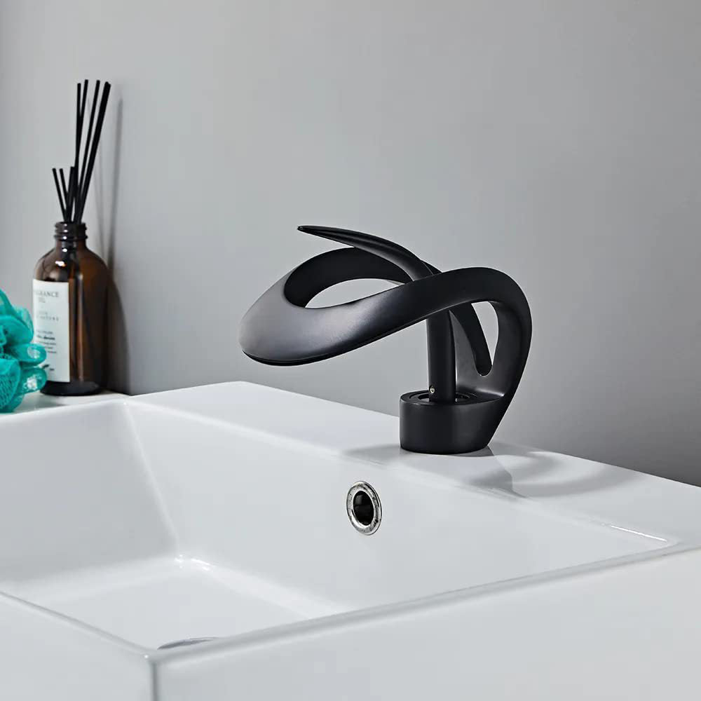 Elegant Single Handle Solid Brass Waterfall Taps_Black