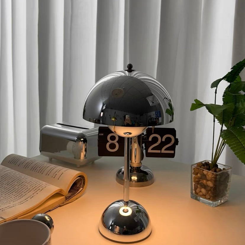 Simple Metal Mushroom Table Lamp For Living Room