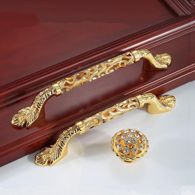 Luxury Hollow Brass Dresser Knobs and Pulls